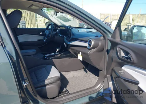 2025 Chevrolet Trax Fwd Lt from USA, damaged, VIN KL77LHEP9SC145918